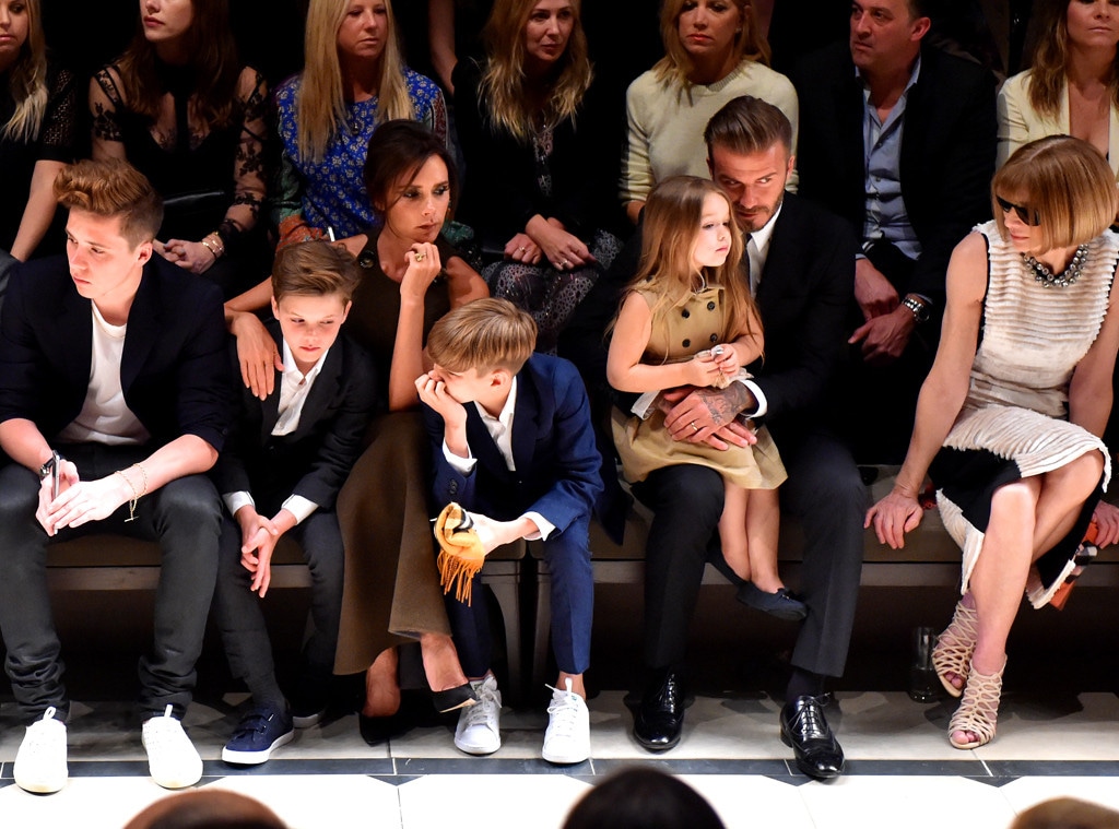 Brooklyn Beckham, Cruz Beckham, Victoria Beckham, Romeo Beckham, Harper Beckham, David Beckham, Anna Wintour