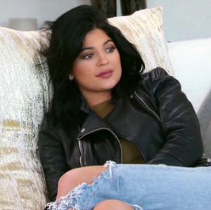 Watch Kendall Jenner Says Kylie Jenner S Lips Are Too Big E Online