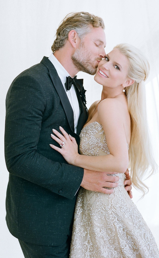 Jessica Simpson & Eric Johnson from Best Celebrity Wedding Photos E! News