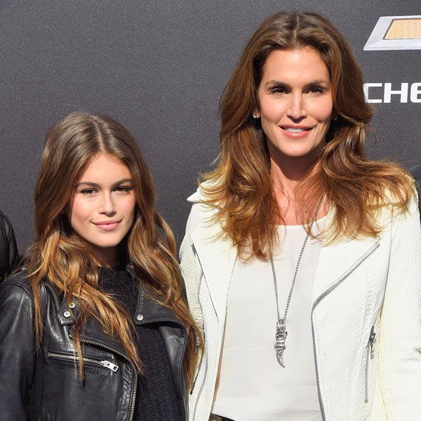 Cindy Crawford And Daughter Kaia Gerber Look So Much Alike At Premiere