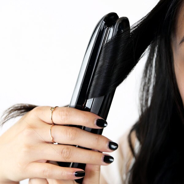 curl hair with flat iron curl hair with flat iron