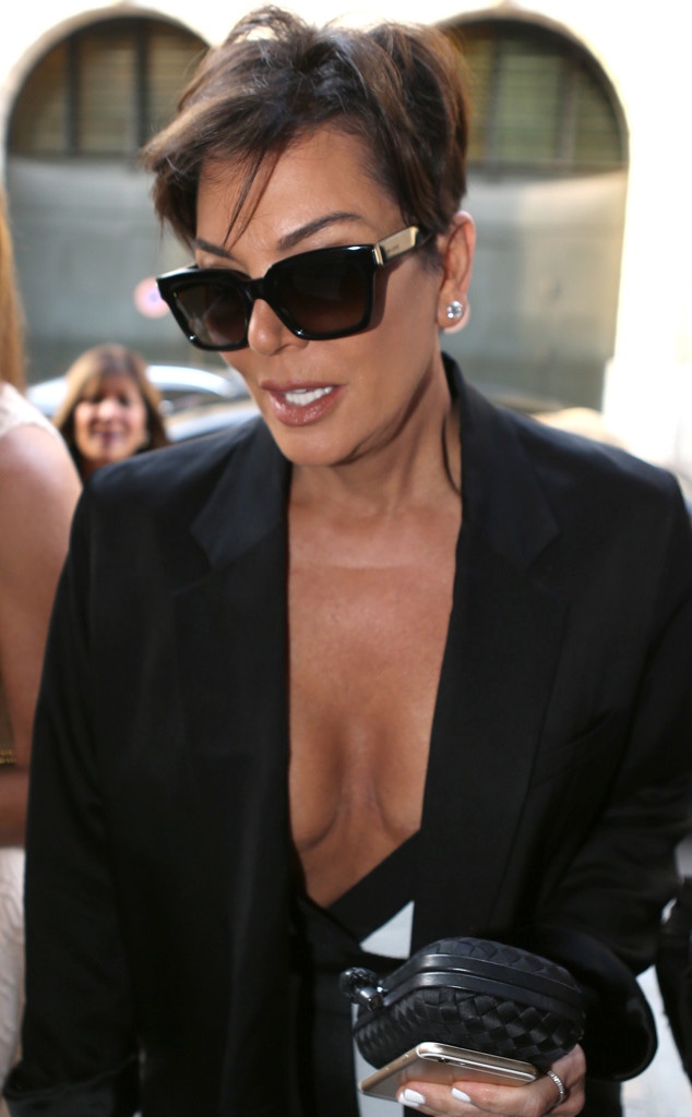 Busty hot mom in full movies Kylie Compliments Mom Kris Jenner S Busty Look E Online Au