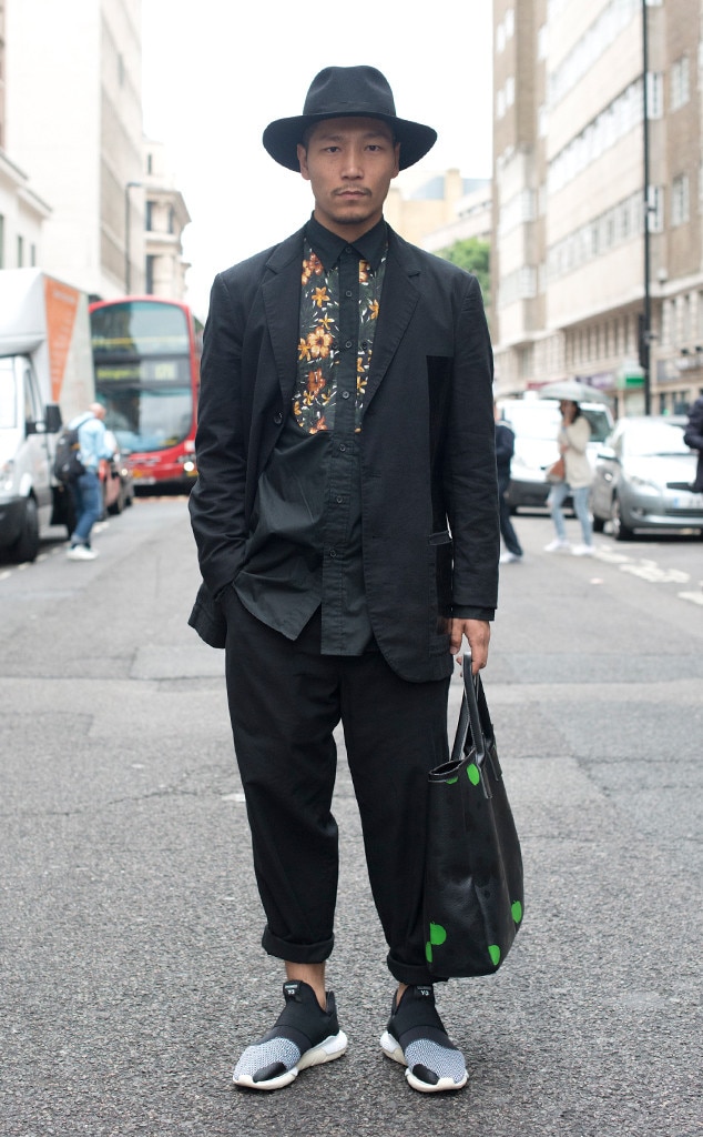 Eshan Kali from Men's Fashion Week Street Style | E! News UK