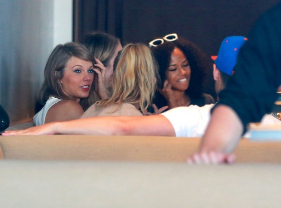 Taylor Swift And Joe Jonas Reunite Hang With Calvin And