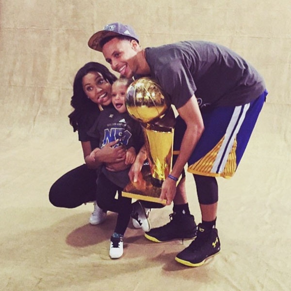 Stephen Curry, Ayesha Curry, Riley Curry