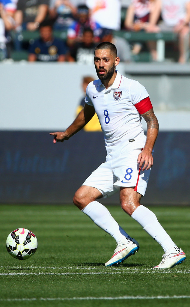 Watch: Clint Dempsey Tears Up Referee's Notebook