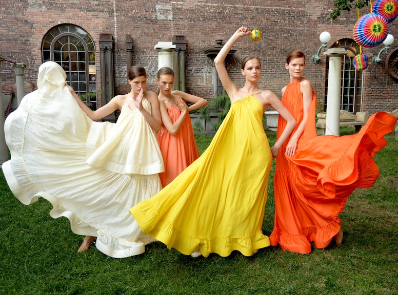 Resort, Everything is Orange