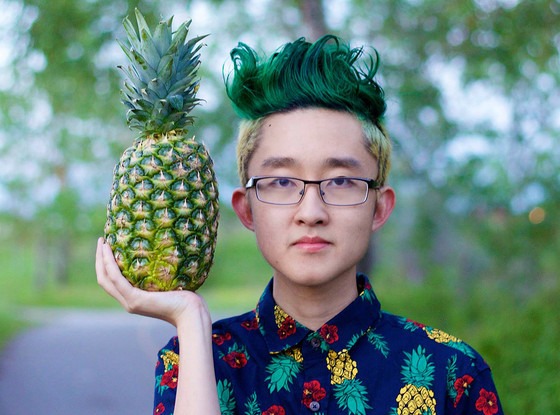 OMG! Un chico se cortó el cabello inspirado en una piña y el resultado