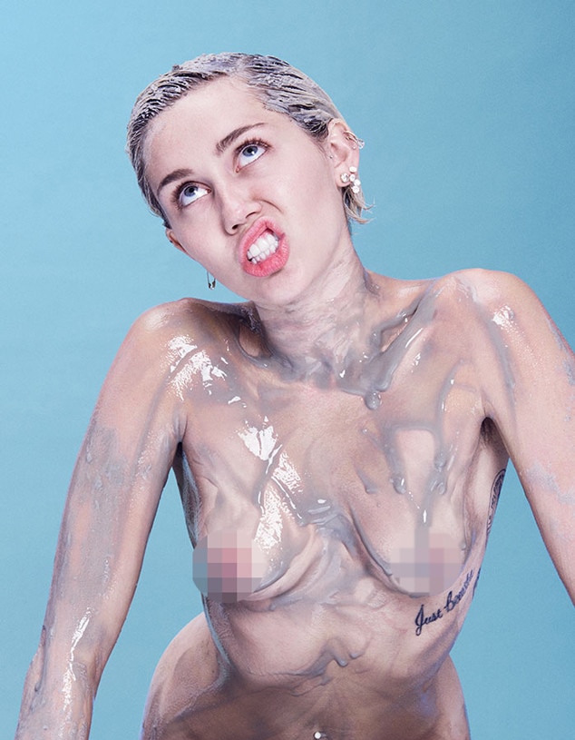 Miley Cyrus Naked With Women