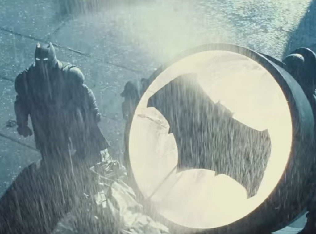 Imaginas al film Batman Vs. Superman con la tecnología de hace 60 años? Te  lo mostramos (+ Videos) - E! Online Latino - MX