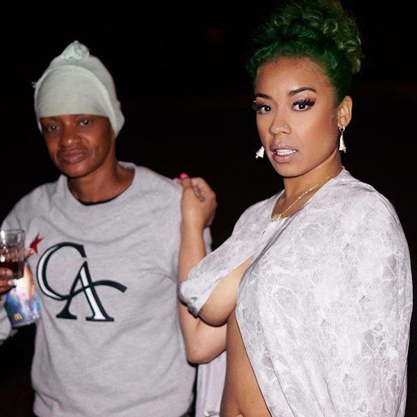 Keyshia Cole Comes Close to Wardrobe Malfunction While Posing With Mom