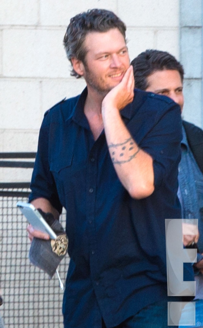 Blake Shelton, Exclusive