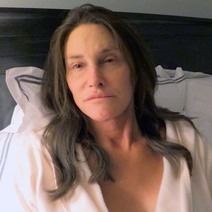 What Has Caitlyn Jenner Up All Night? Watch the I Am Cait ...