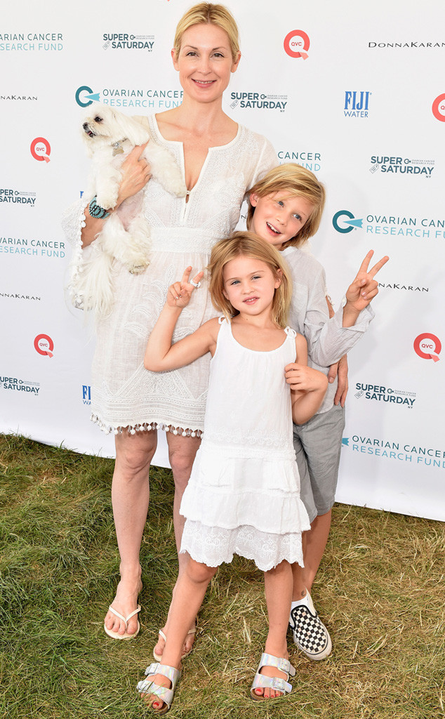 Kelly Rutherford ''Beside Herself'' on Last Day With Kids in U.S. - E ...