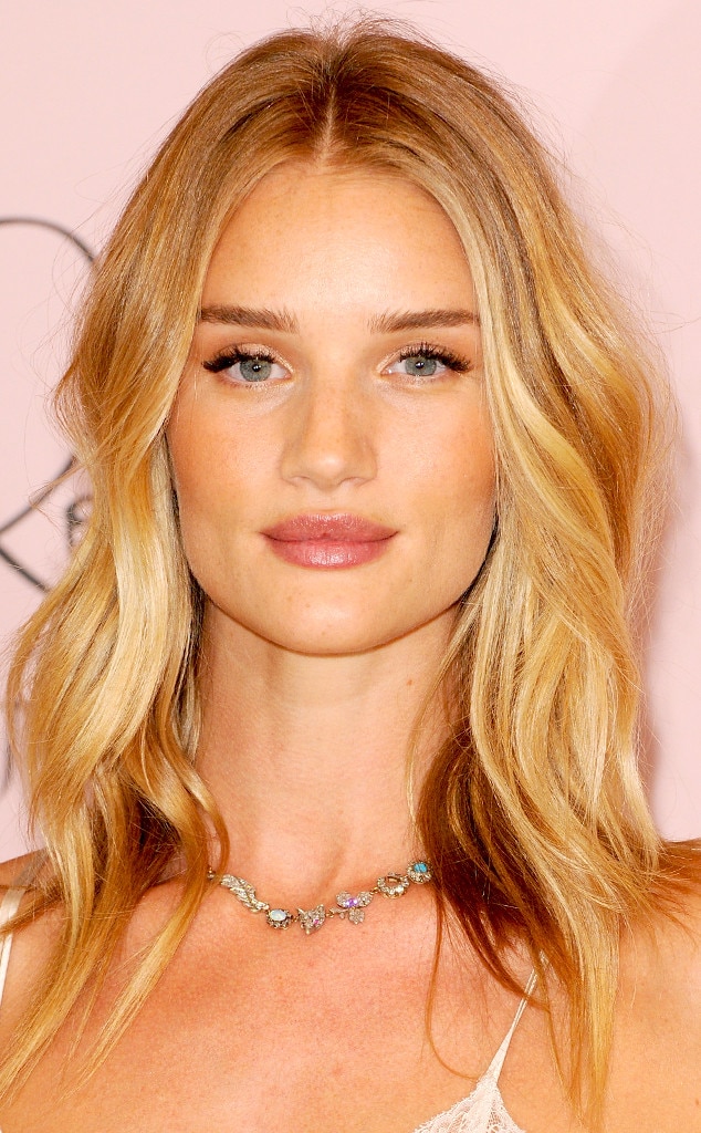Yikes! Rosie Huntington-Whiteley Refused to Be Photographed For a Year ...