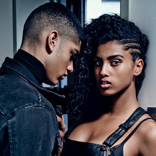 Calvin Klein Jeans Uses Sexting And Hot Models For Fall Campaign E Online 