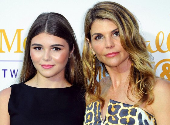 Whoa! Lori Loughlin's Look-alike Daughter Is Her Mini-Me 