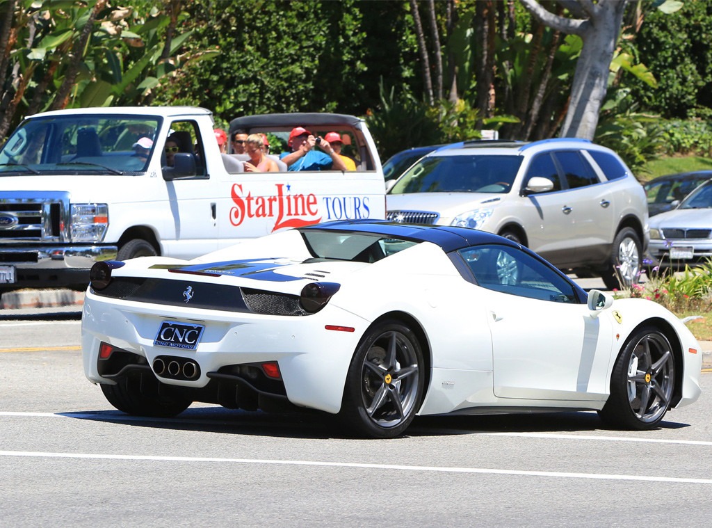 kylie jenner ferrari cars