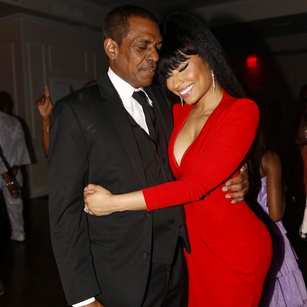 See Nicki Minaj S Red Hot Look At Her Brother S Wedding E News