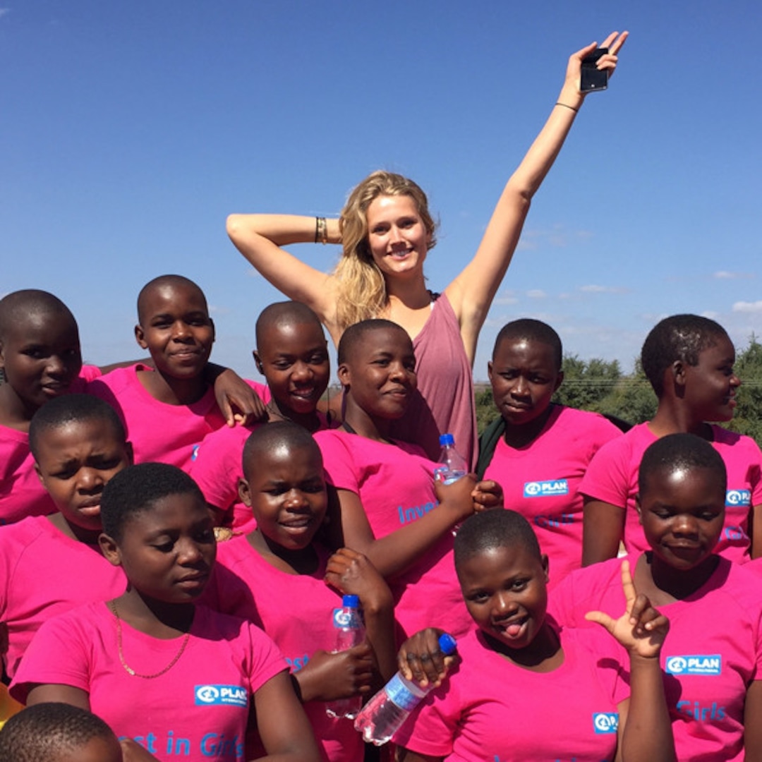 rs_600x600-150824182735-600.Toni-Garrn-B