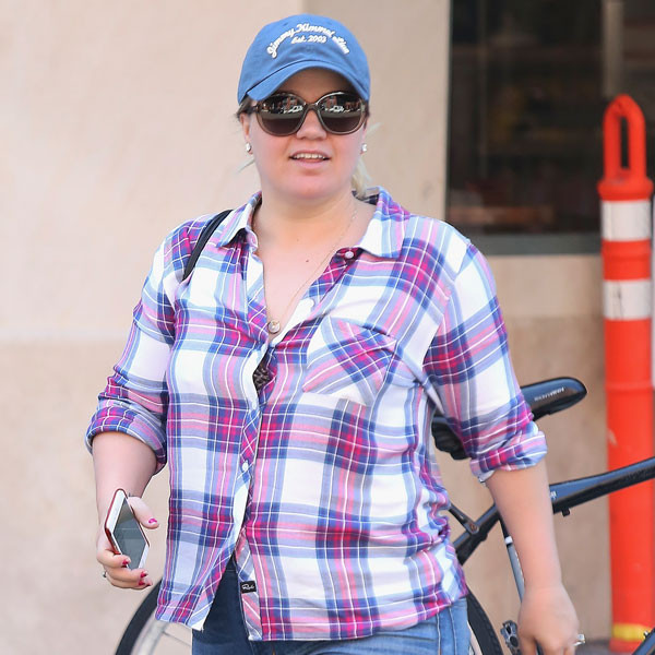 Kelly Clarkson Reveals Her Pregnancy Cravings