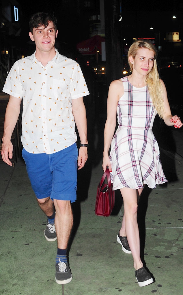 Emma Roberts, Evan Peters