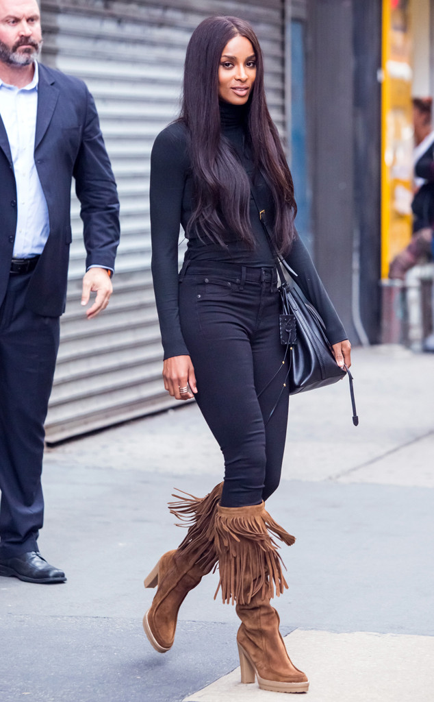 17 Streetstyle Ways to Wear All Black and Look Fierce