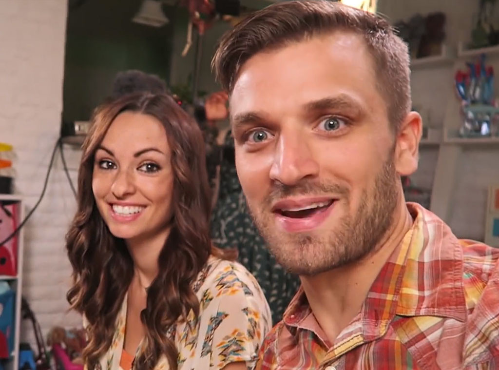 Sam & Nia Rader Announce They're Expecting Another Baby as Vlogging