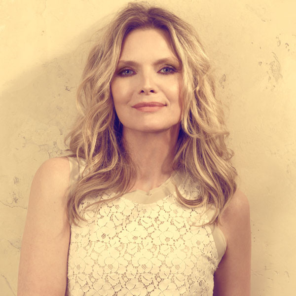 Michelle Pfeiffer Is Finally Dipping Her Toes Into Tv E Online 