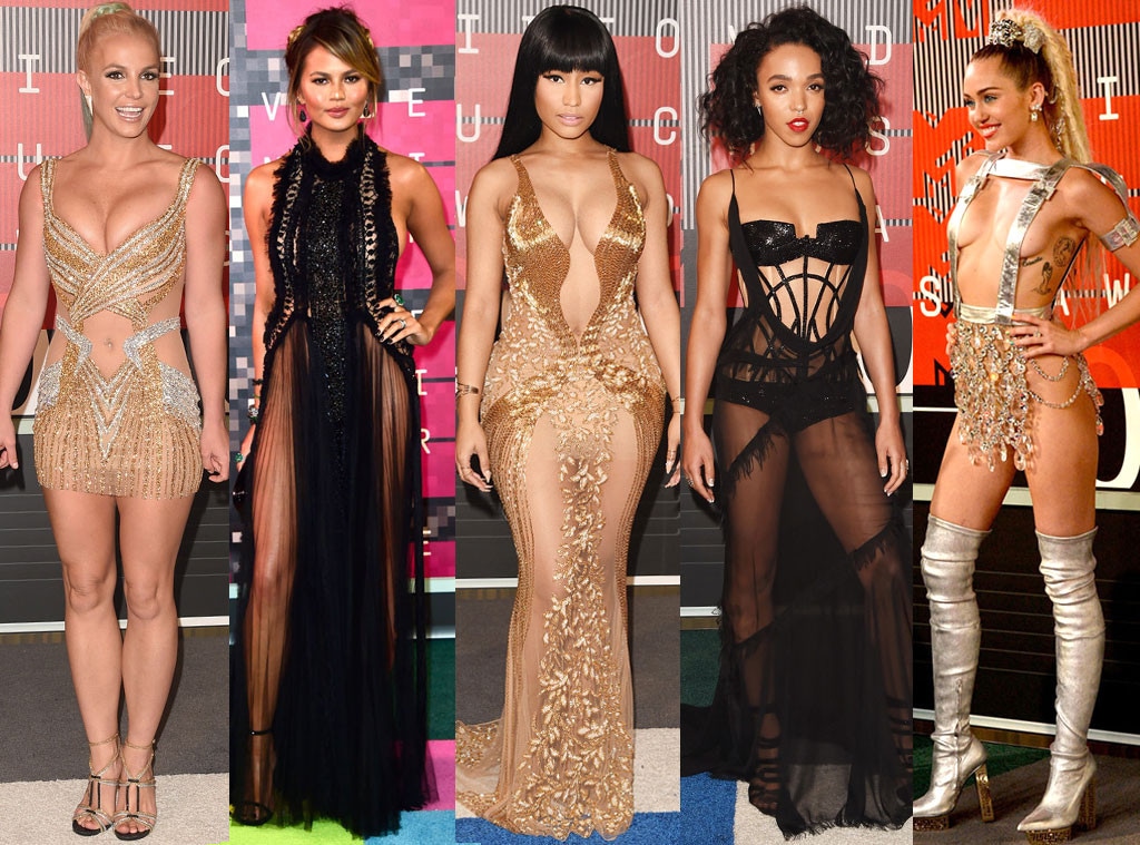 Nearly Naked, 2015 MTV Video Music Awards, VMA