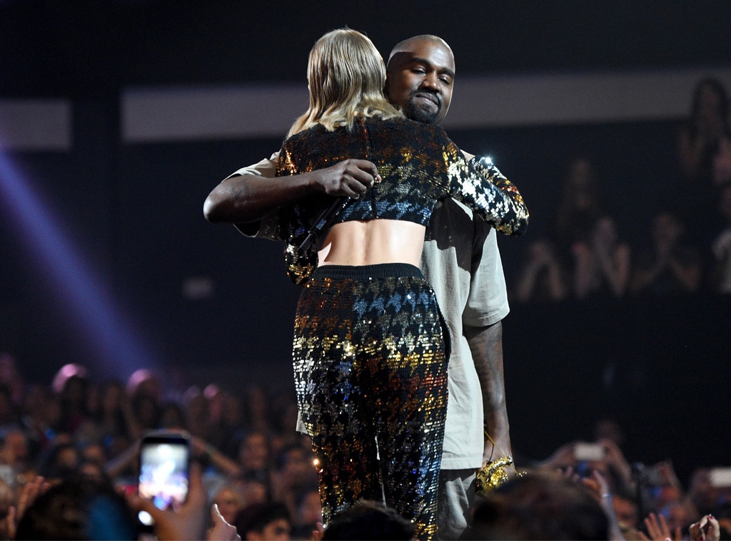 Taylor Swift, Kanye West , 2015 MTV Video Music Awards, VMA