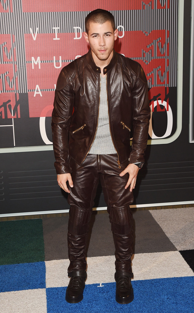 Nick Jonas From 2015 Mtv Video Music Awards Red Carpet Arrivals E News