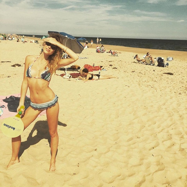 Genevieve Barker, Bikini