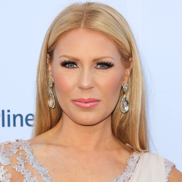 Former Housewife Gretchen Rossi Shares Makeup-Free Selfie See Pic!