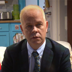 You Have to See Gunther's Dramatic Reading of the Friends Theme | E! News