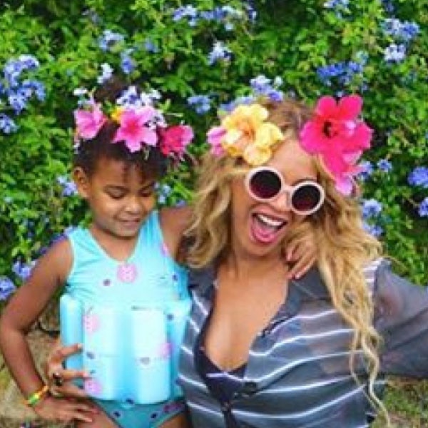 Beyoncé & Blue Ivy Are Totally Twinning: See The Mother-Daughter Duo's ...