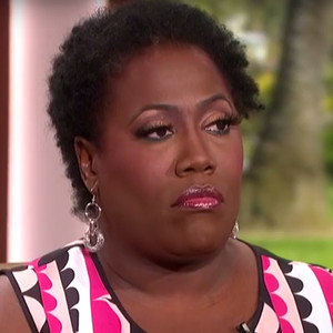 Sheryl Underwood Apologizes For Criticizing Afro Hair E News Uk