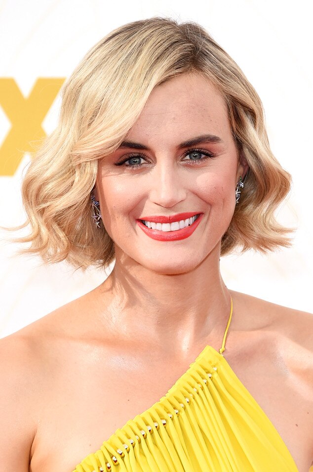 Taylor Schilling from Best Beauty at the 2015 Emmys | E! News