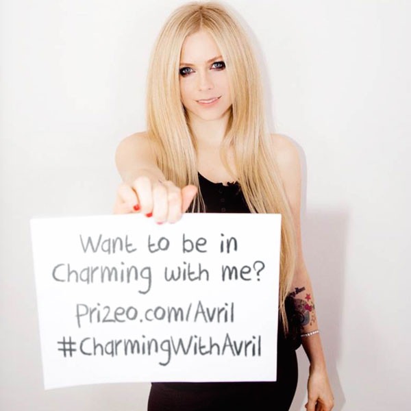 Avril Lavigne Launches Campaign To Help Fight Lyme Disease E News 