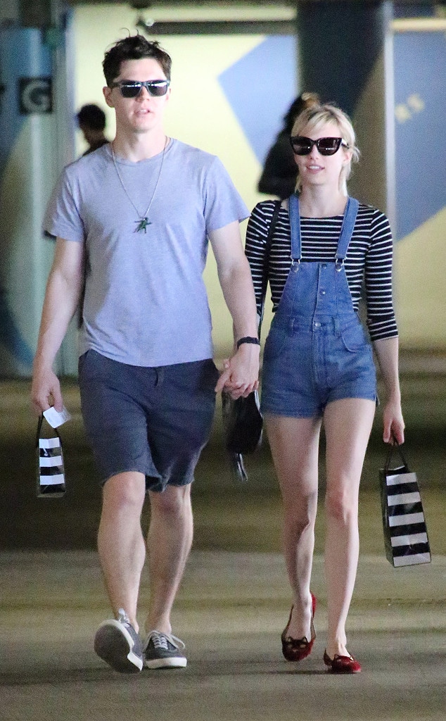 Emma Roberts, Evan Peters