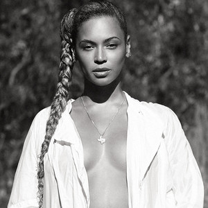Beyoncé Poses Topless For Flaunt Magazine—see The Sexy Spread E News