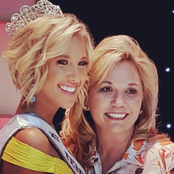 Savannah Chrisley Is A Beauty Queen Chrisley Knows Best Star Crowned