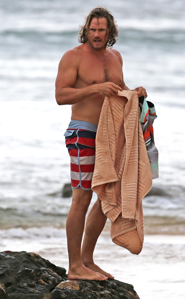 Surfs Up Jason Lewis Goes Shirtless In Hawaii E News