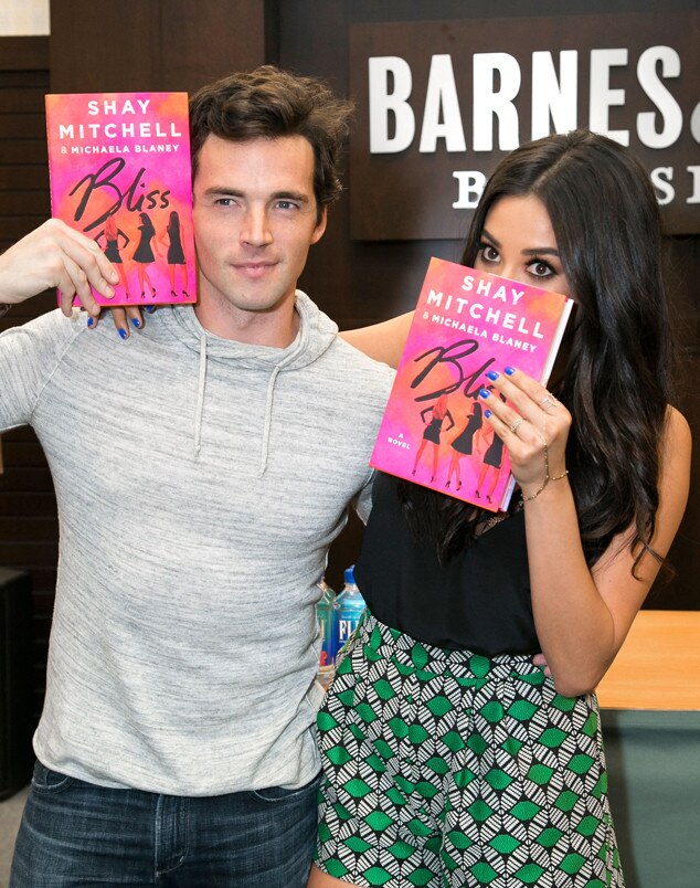Shay Mitchell Book Signting from Party Pics: Hollywood | E ...
