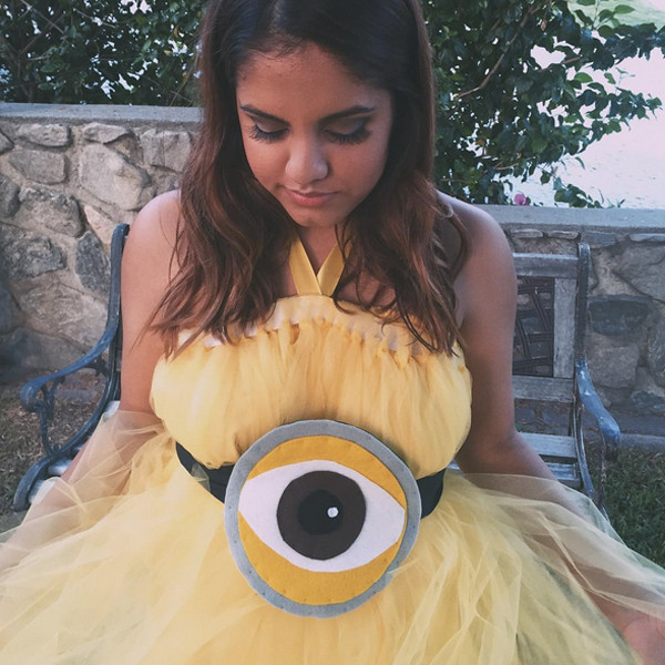 This High School Student Wore a Minion Dress to Homecoming