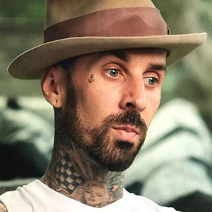 Travis Fights Back Tears as He Recalls Deadly 2008 Plane ...