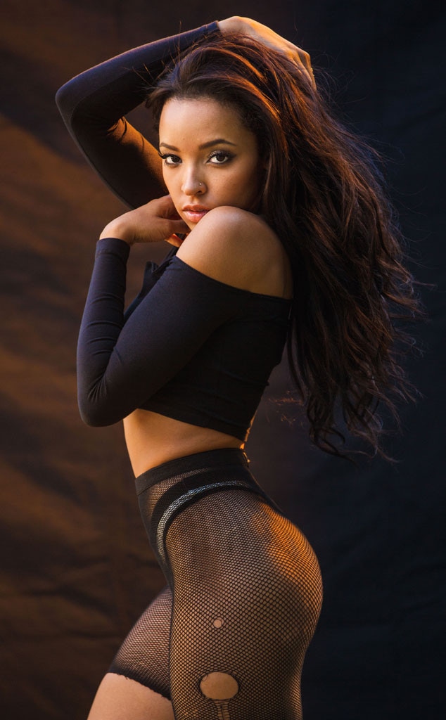 634px x 1024px - Tinashe Strips Down to Fishnets for Playboyâ€”See the Pic! | E ...