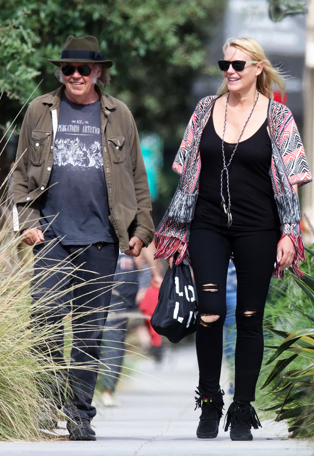 Neil Young Confirms Marriage to Daryl Hannah After Secret Wedding E