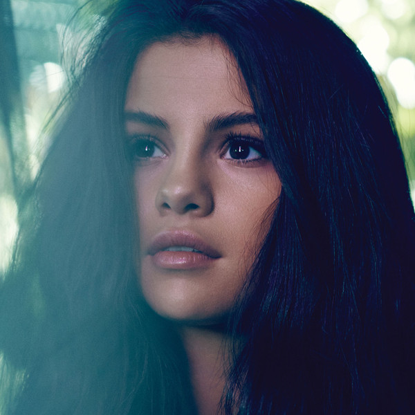 Selena Gomez Breaks Silence on Lupus Diagnosis & Undergoing Chemo - E ...