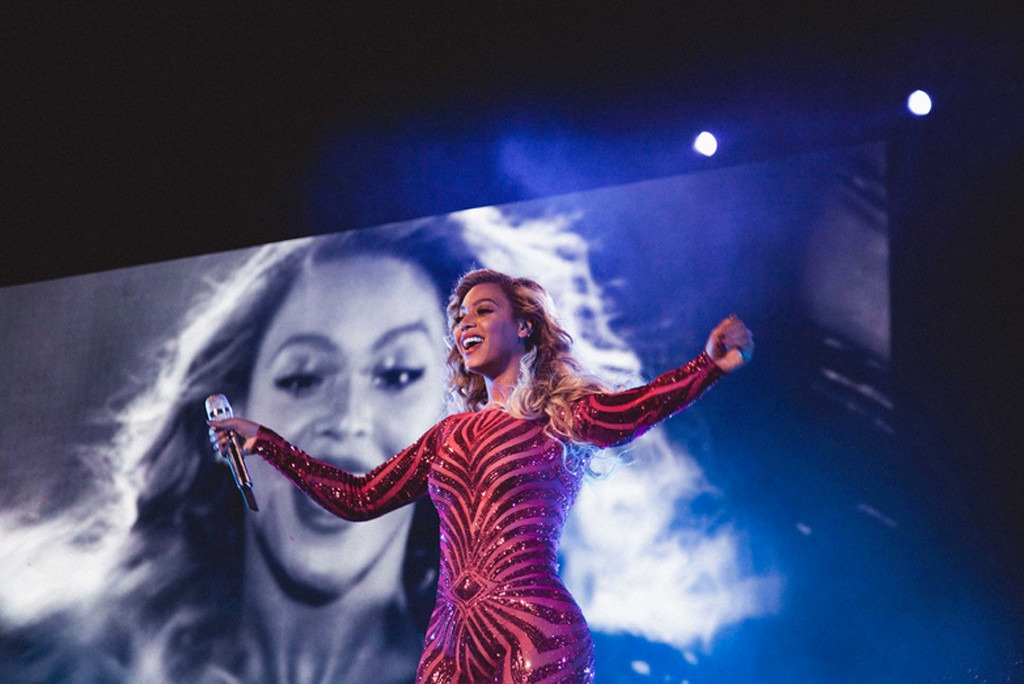Go Inside Beyoncé's SuperSecret Las Vegas Concert—See the Newly